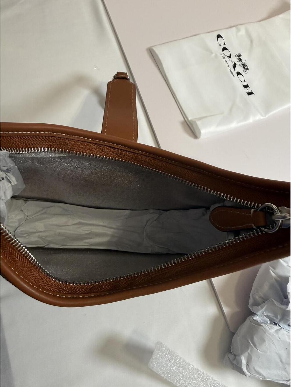 COACH The COACH Originals Crystal Signature Jacquard Hamptons Hobo - Picture 8 of 10